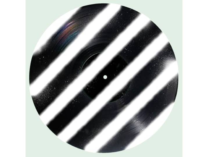 V1/Cyrup [Import USA]
