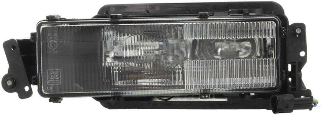 Fernscheinwerfer DT Spare Parts 3.31090 links