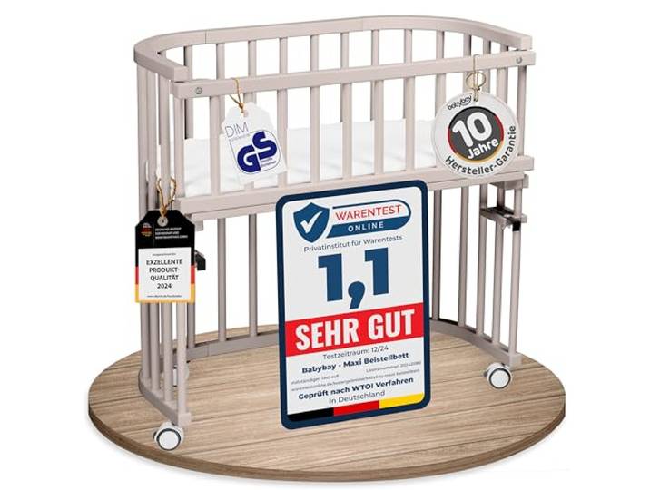 babybay Maxi extra großes Beistellbett aus massivem Buchenholz/Kinderbett Höhe stufenlos verstellbar & umweltfreundlich/mit Matratze, Gitter, Rollen (beige lackiert)