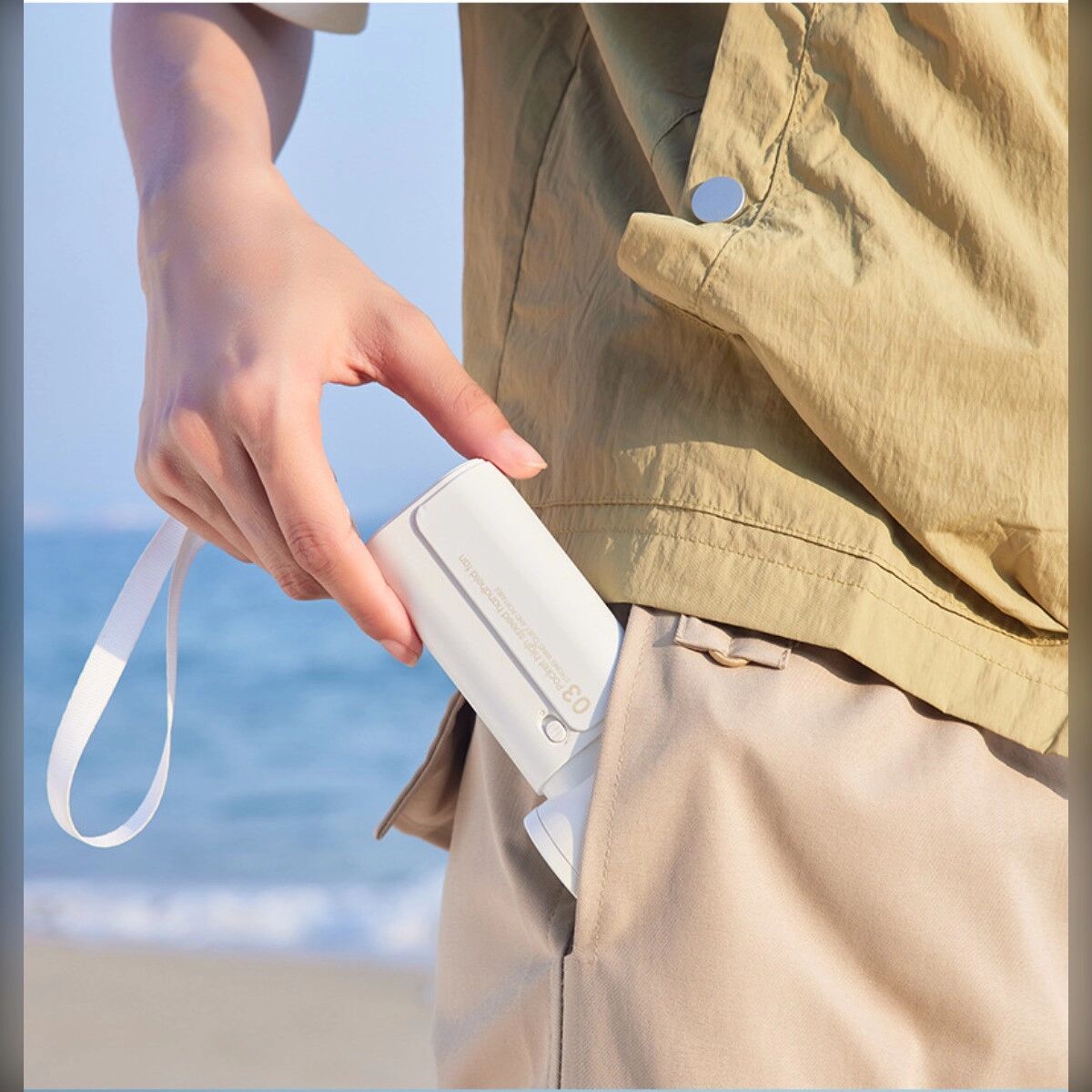 INF Mini-Taschen-Handventilator – 4000mAh USB wiederaufladbar, 3-Gang Turbo-Vortex, ergonomisch tragbar Schwarz