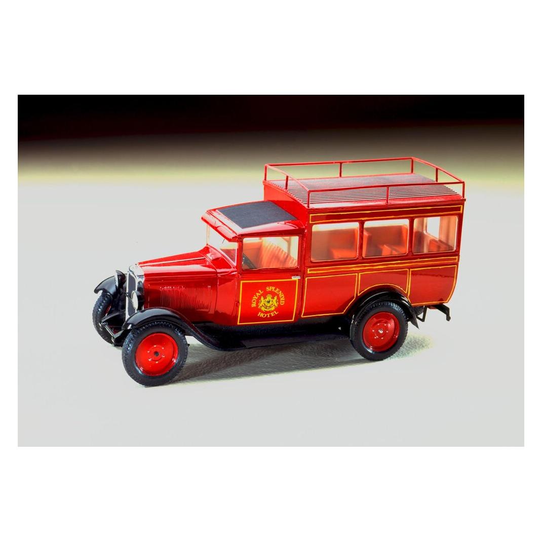Heller Citroen C4 "Splendid Hotel (80713)