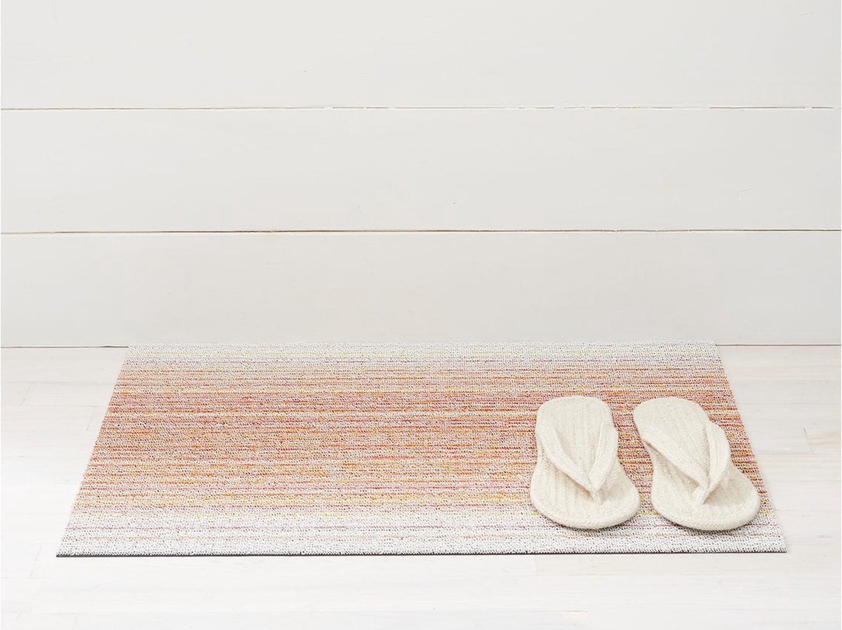 Chilewich Deurmat Fade Stripe Sunrise met gestreept ontwerp