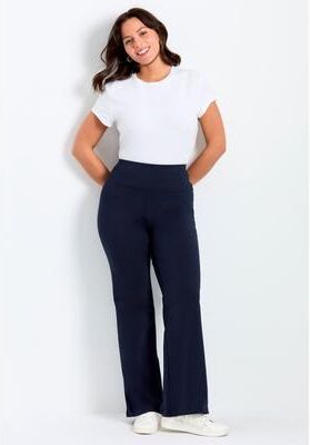 Plus Size Women's Bootleg Legging by Avenue in Navy (Size 26/28)