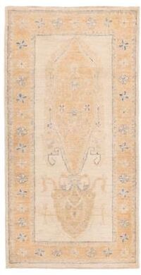 ECARPETGALLERY Hand-knotted Chobi Finest Ivory Wool Rug - 2'5 x 4'9
