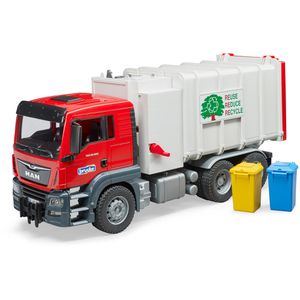 bruder 03761 MAN TGS Müll-LKW Seitenlader, mit 2 Mülltonnen, Maßstab 1:16