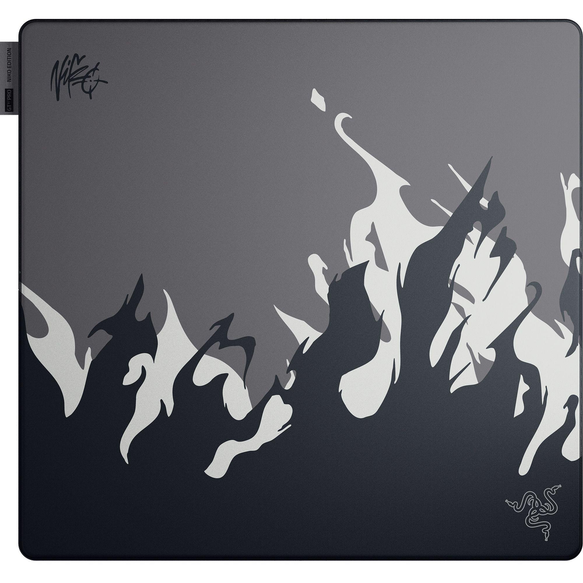 Razer Gigantus V2 Pro Large (L) NiKo Edition - Weiches Gaming-Mauspad für schnelle Spielstile und optimale Kontrolle RZ02-05491300-R3M1
