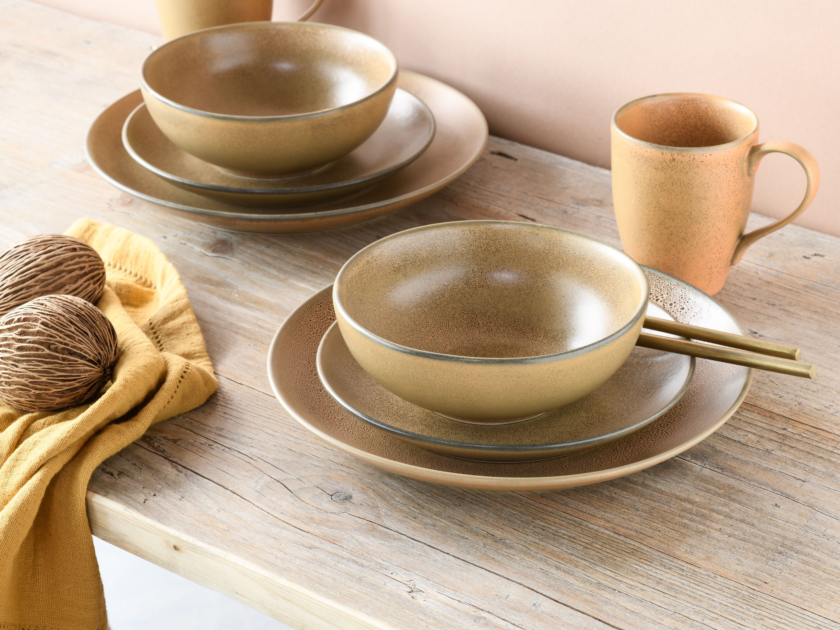 Kombiservice CREATABLE "Sierra Nevada, Service 16-tlg.", braun (tierra), 16, Steinzeug, Geschirr-Sets, Kombiservice, Seidenmatte reaktive Spezialglasur, Vintage Effekt