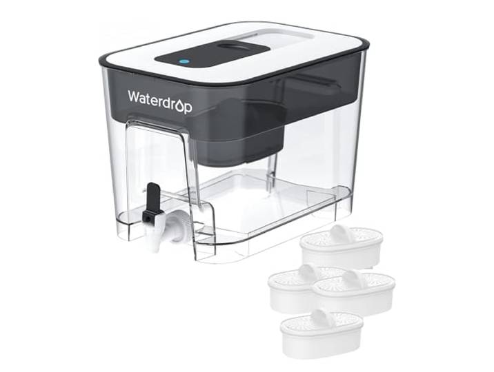 Waterdrop WFD-22L Wasserfilterspender mit 4 Filtern, 40 Tassen, Schwarz 757,1 l Wasserfilterkrug mit langer Lebensdauer, großes Fassungsvermögen, reduziert Chlor, PFOA/PFOS und mehr, BPA-frei