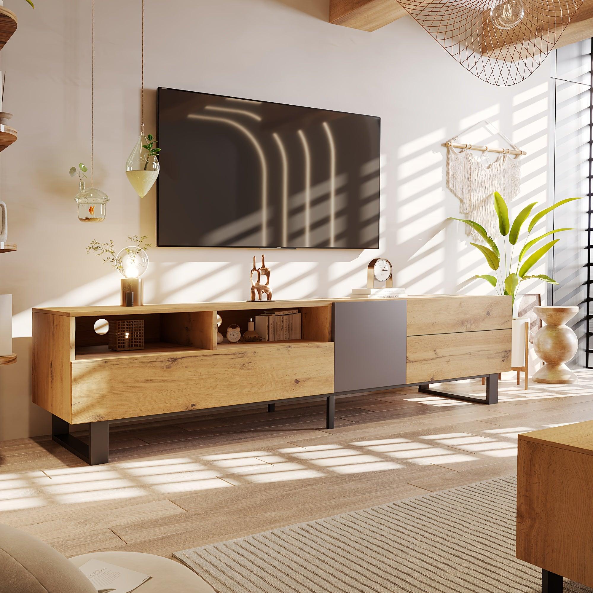TV-Möbel mit Holzoptik und Schwarz, mit Eisenfüßen, minimalistisches Design