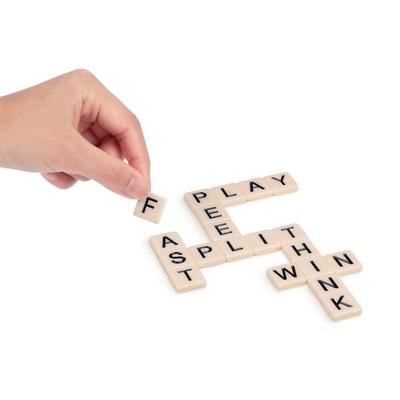 Moose Toys Games: Bananagrams