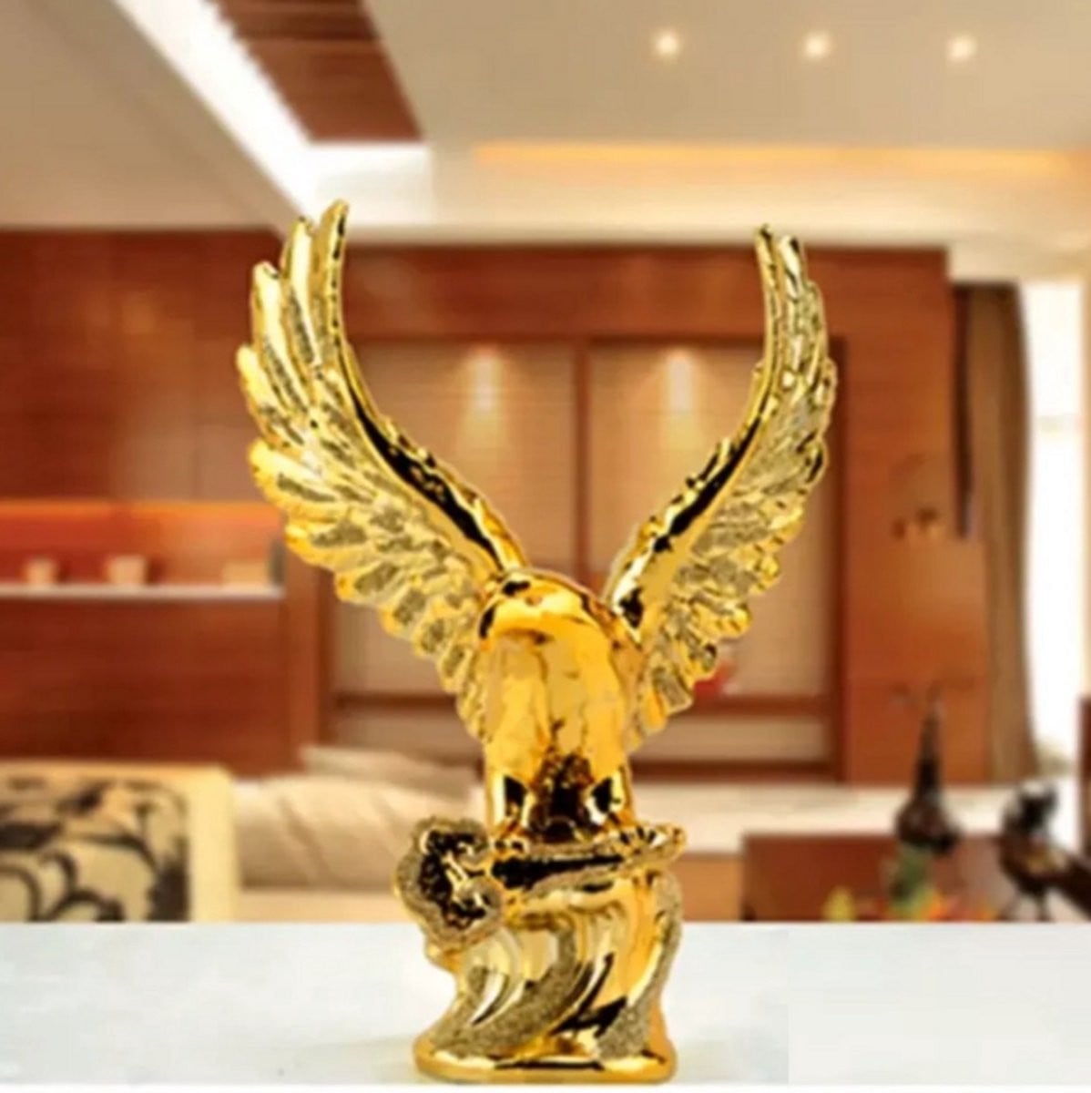 Rimmo Keramisch Gouden Adelaar Standbeeld voor Decoratie op Bureau of Kast