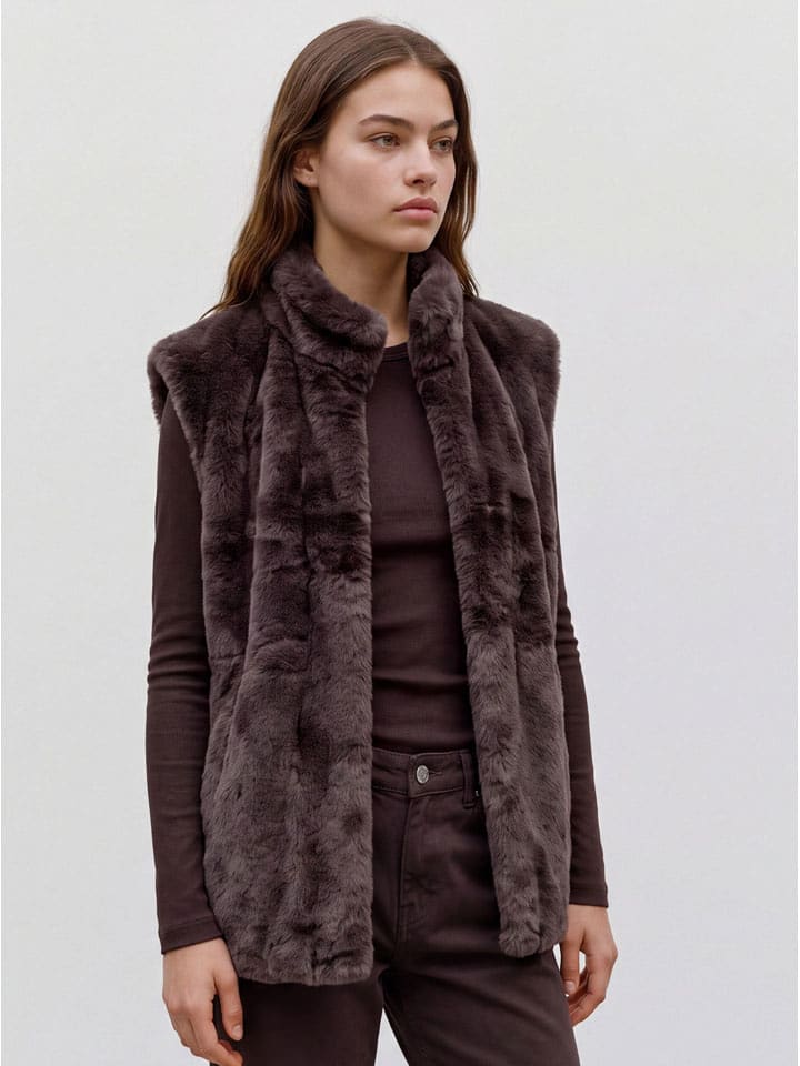 Vero Moda Teddyweste in Dunkelbraun - L