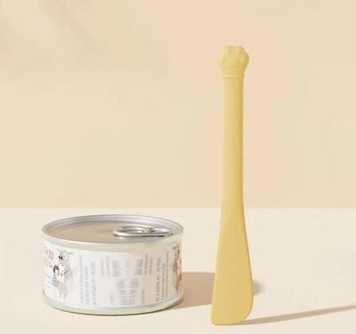 Inspired Deals Deep Reach Cat Food Spoon Silicone Pet Can Scoop With Easy Open Handle yellow