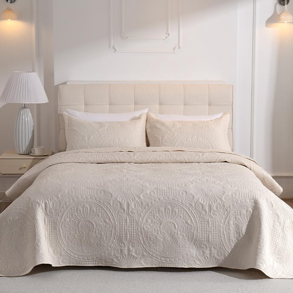 Thijox DUJUIKE Beddensprei Crème, Dubbelzijdige Quilt en Multifunctionele Sofadeken, 200 x 220 cm