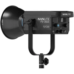 NANLITE FS-300C Full-Color Studio-Scheinwerfer