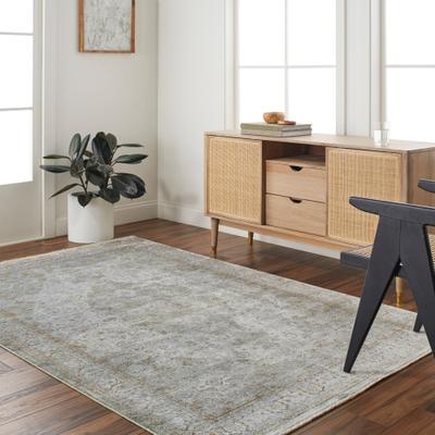 Livabliss Jeniffer Traditional Area Rug