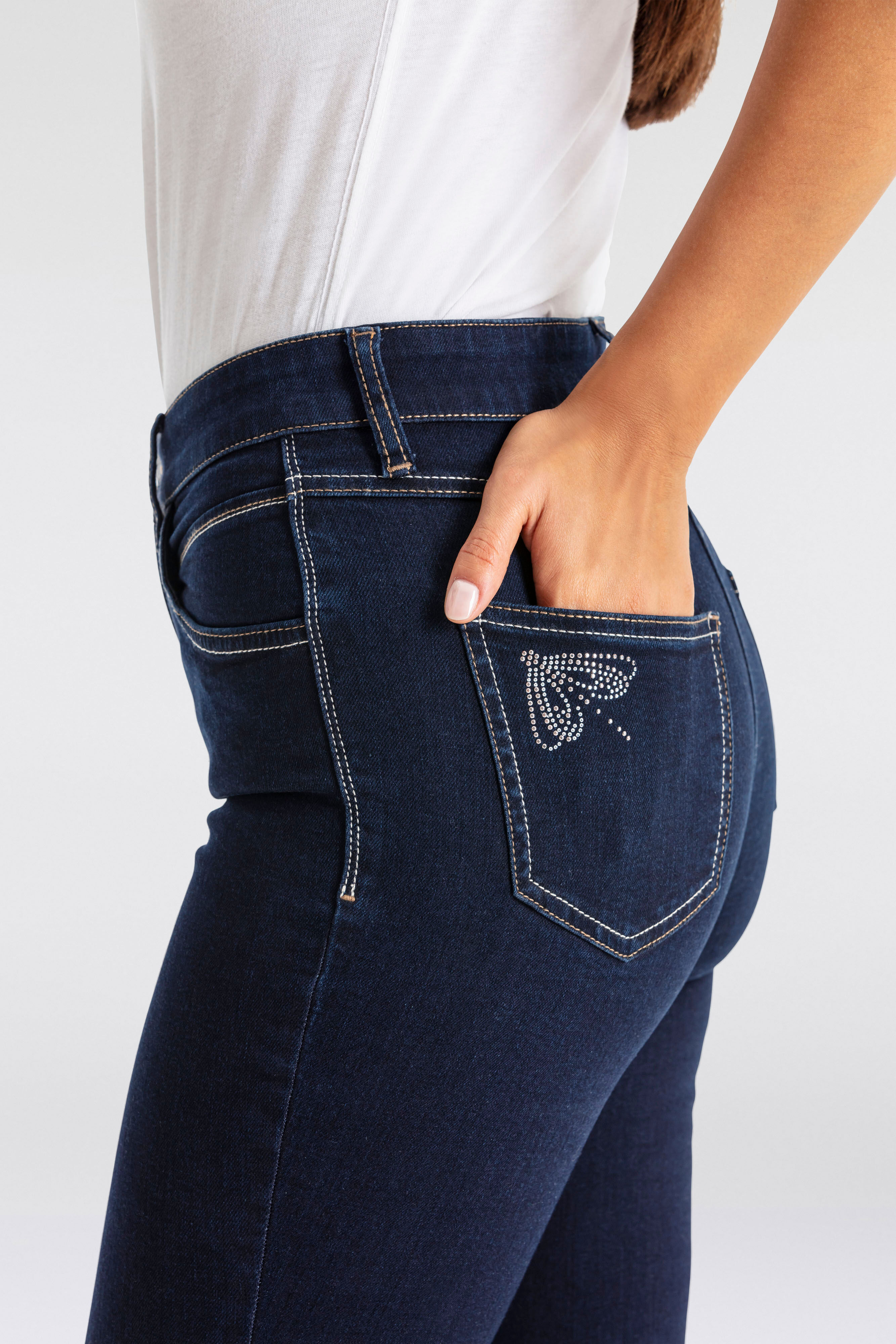 Gerade Jeans MAC "MELANIE dragon-fly", Damen, Gr. 34, Länge 34, blau (schwarz rinsewash), Denim/Jeans, Obermaterial: 99% Baumwolle, 1% Elasthan, figurbetont knöchellang, Jeans Gerade Jeans, Dekoratibe Nietendetails auf der hinteren Tasche schwarz rinsewas