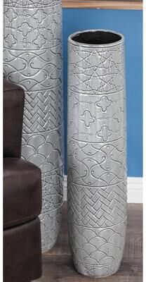 ARCILLA ELEMENTAL Gray Ceramic Vase with Varying Patterns