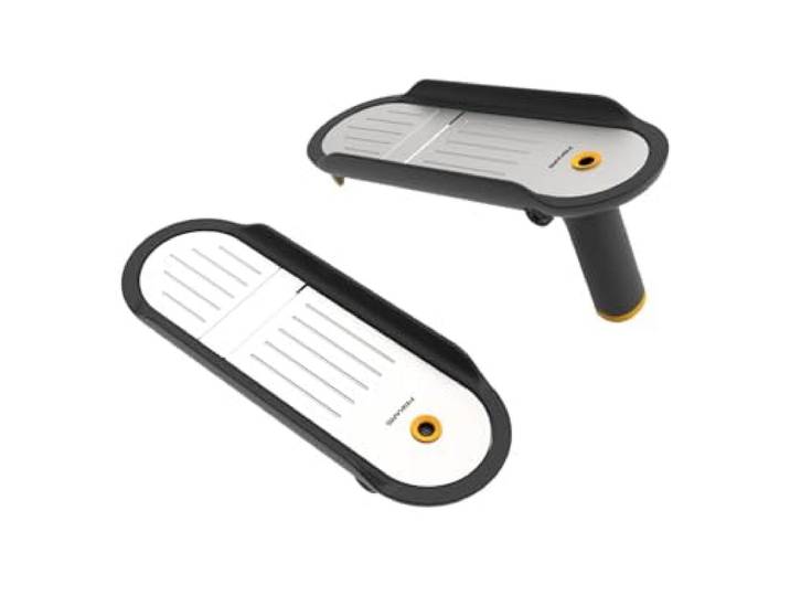 Fiskars Functional Form Mandoline\, Mandoline pour Couper les Légumes Épaisseur de Coupe Réglable\, Pied Pliant\, Lame en Acier Inoxydable/Poignée en Plastique\, Noir/Orange\, 1079969