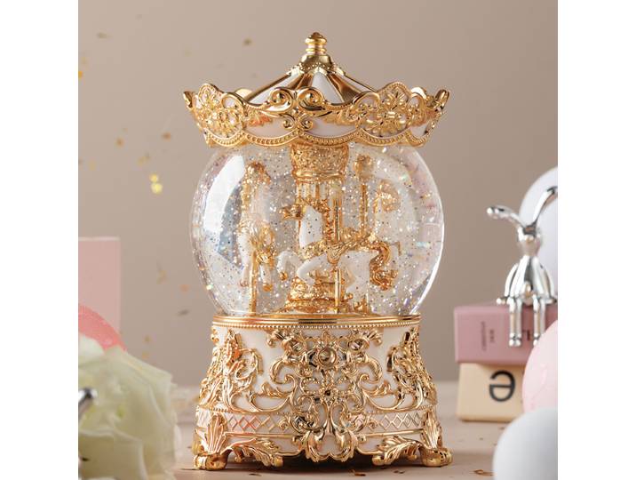 Carrousel de boîte à musique Crystal Ball