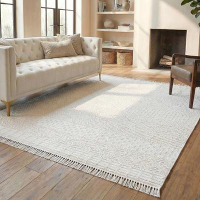 SAFAVIEH Handmade Natura Chiang Wool Fringe Rug
