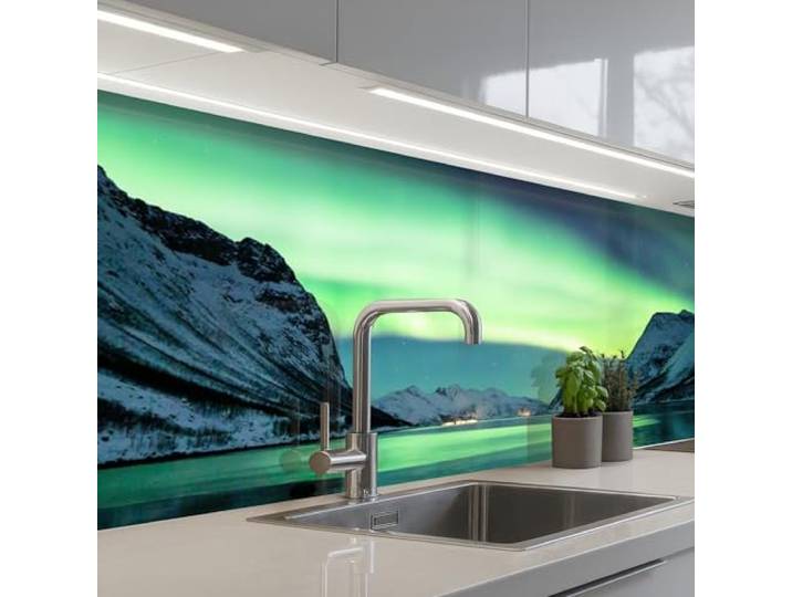 KitchenYeah© Spritzschutz Küchenrückwand Selbstklebend Küche Rückwand 80x300 cm - Küchenwand Wand Küchenfront Verkleidung Küchenspritzschutz Nordlicht - Norwegen - Eis - Gelb - Wasser - Schnee