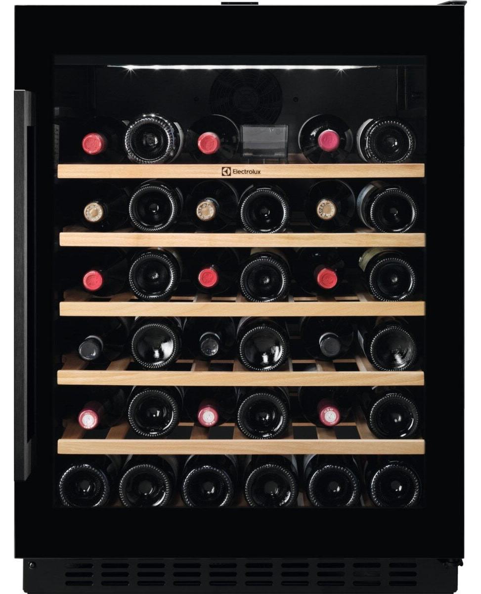 Electrolux EWS4052B5B, Integriert, 52 Flasche(n), 60 W, G, Schwarz, Schwarz