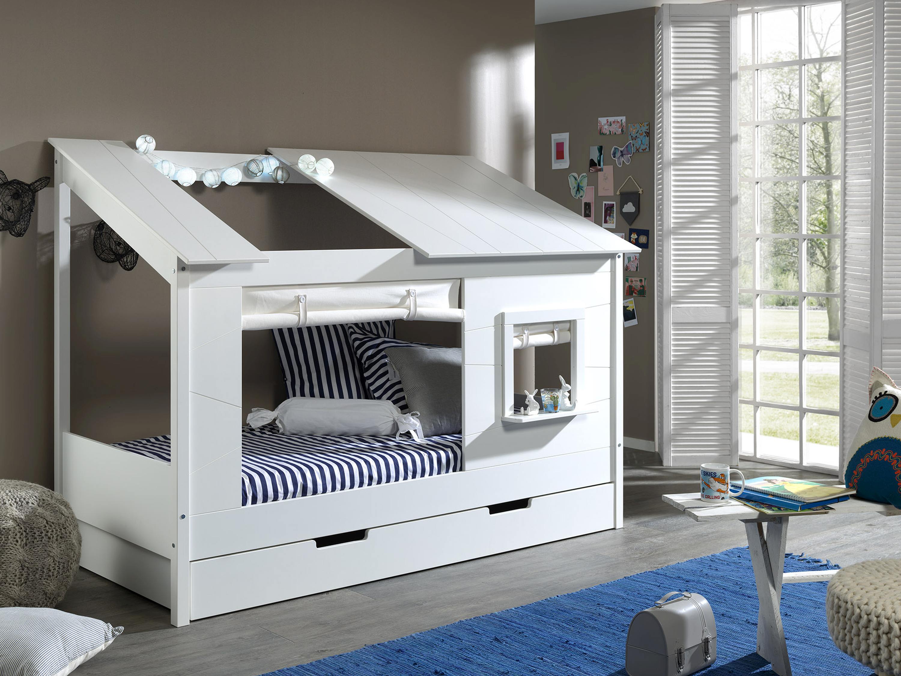 Vipack Baumhaus Bett 90 x 200 cm Liegefläche, inkl. Vorhang Set und Bettschublade, offenes Dach Weiß lackiert Weiß