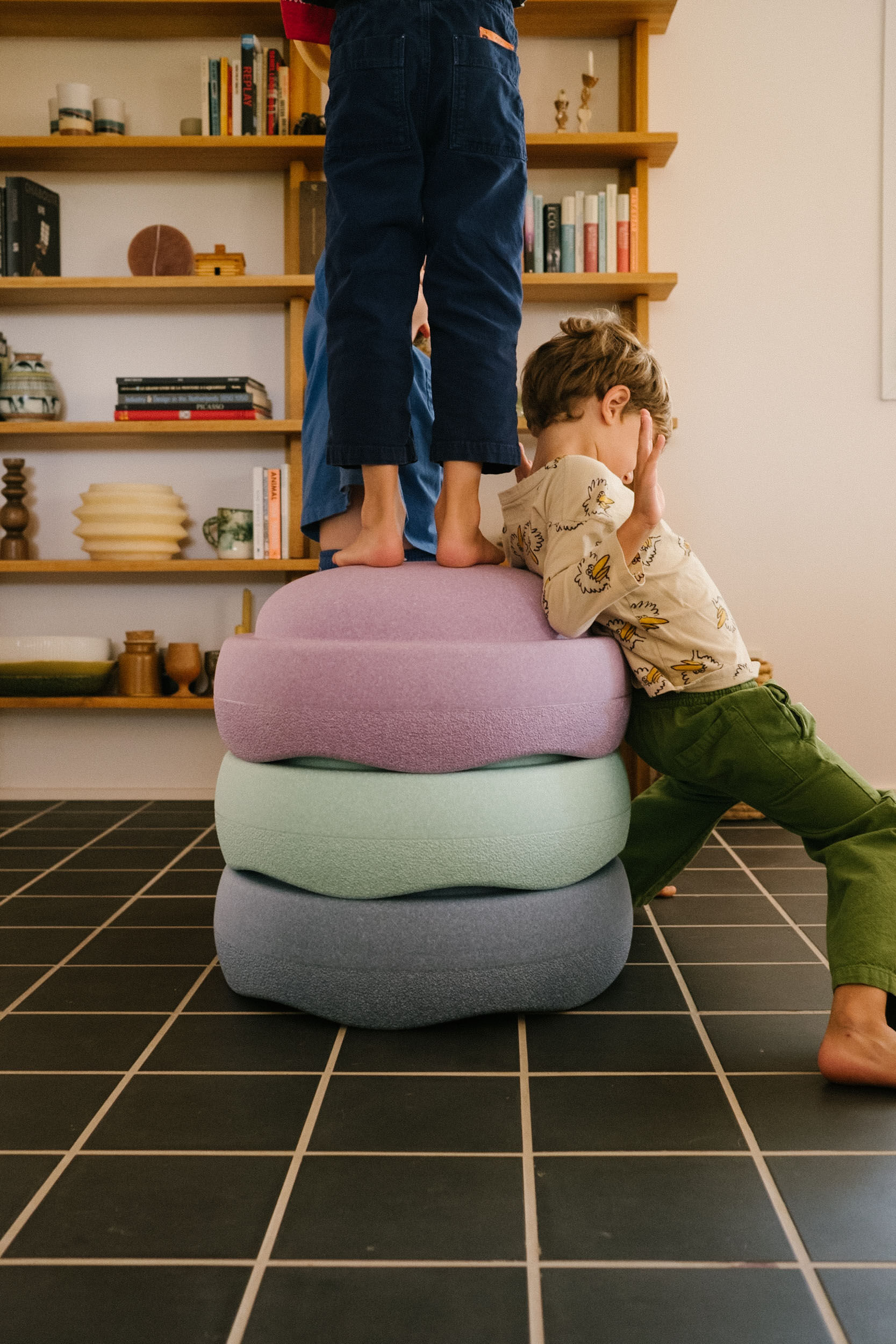 Balancetrainer STAPELSTEIN "Stapelstein Original Grow, Ø ca. 57,6 cm", bunt (rainbow pastel), Balancetrainer, Kinder, B/H/L: 24,3cm Ø 57,6cm, EPP (Expanded Polypropylene), unifarben, Balancetrainer, Made in Germany, H:24,3cm Ø:57,6cm