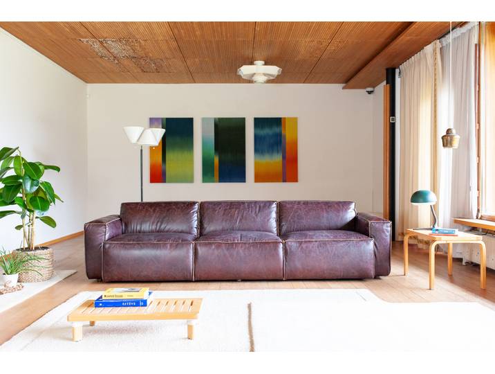 Canapé 3 places scandinave en cuir bordeaux Atsullivan