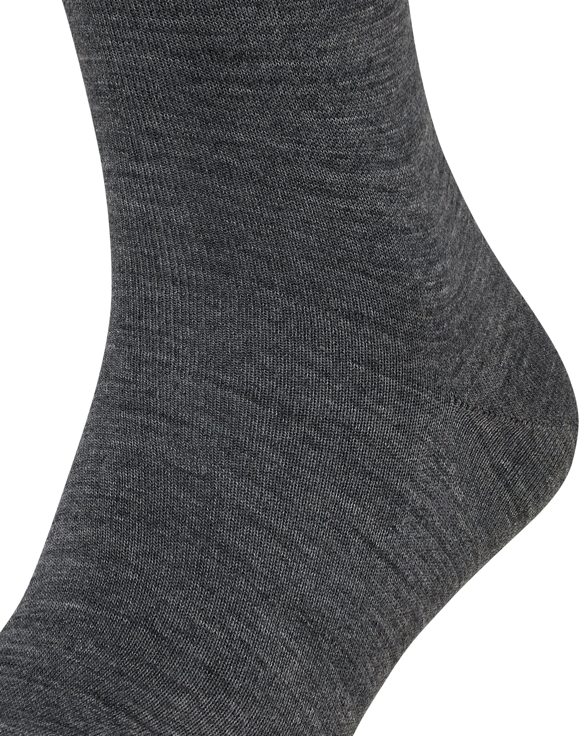 Socken FALKE "Airport", Herren, Gr. 39-40, Sockengrösse, grau (dunkelgrau), Baumwolle, Elasthan, Polyamid, Schurwolle, normal, Socken Socken, klimaregulierend durch Schurwolle, atmungsaktiv, geruchshemmend dunkelgrau 39-40, Sockengrösse