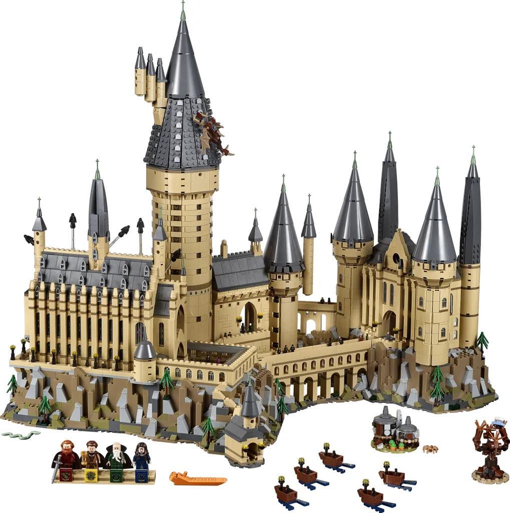 LEGO Harry Potter Schloss Hogwarts, Schloss Spielzeug, Sammlerstück mit Minifiguren und vielen Details 71043