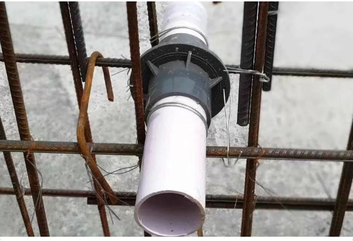 INF 50mm (1,5 Zoll) PPC Voreingebettete Rohrhülse – Wasserdicht & Anti-Leck für Pools