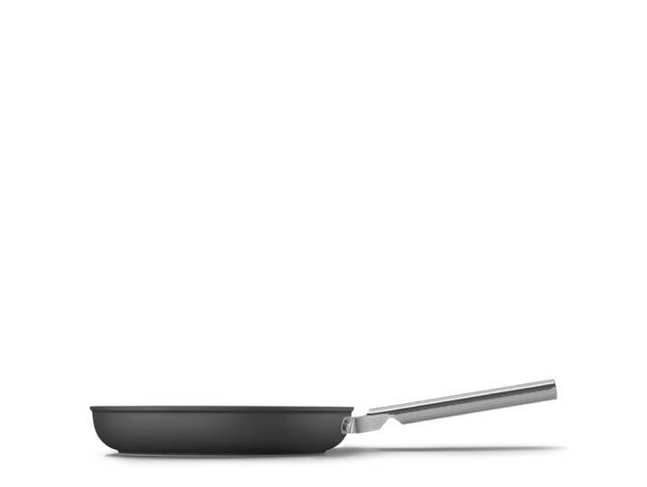 Poêle 28cm noir smeg