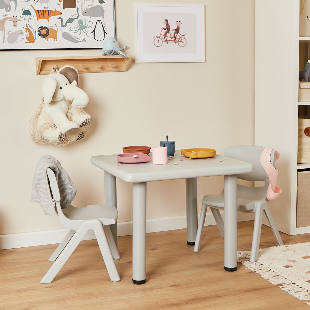 Bieco Mesa infantil grande gris hielo
