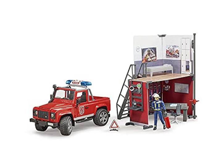 bruder 62701 - bworld brandweerkazerne met Land Rover Devender, brandweerman, licht- en geluidsmodule