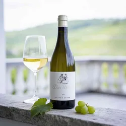 Oliver Zeter 2024 Oliver Zeter Drei Höhen Cuvée weiss 2024 Chardonnay,Chenin Blanc,Weissburgunder Deutschland