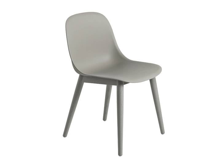 Muuto Chaise Fiber Side Chair avec pieds en bois Grey (plastic)
