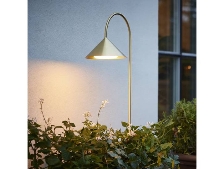 LED-Erdspießlampe Grasp, messingfarben, 82 cm, IP44 - FRANDSEN - Design - Einflammig