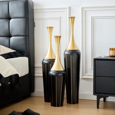 Kodotan sofa "3-Piece Modern Floor Vase Set, Handcrafted Metal, 27.56"" 31.5"" 35.43"" Tall, Black & Gold Decorative Vases for Living Room"