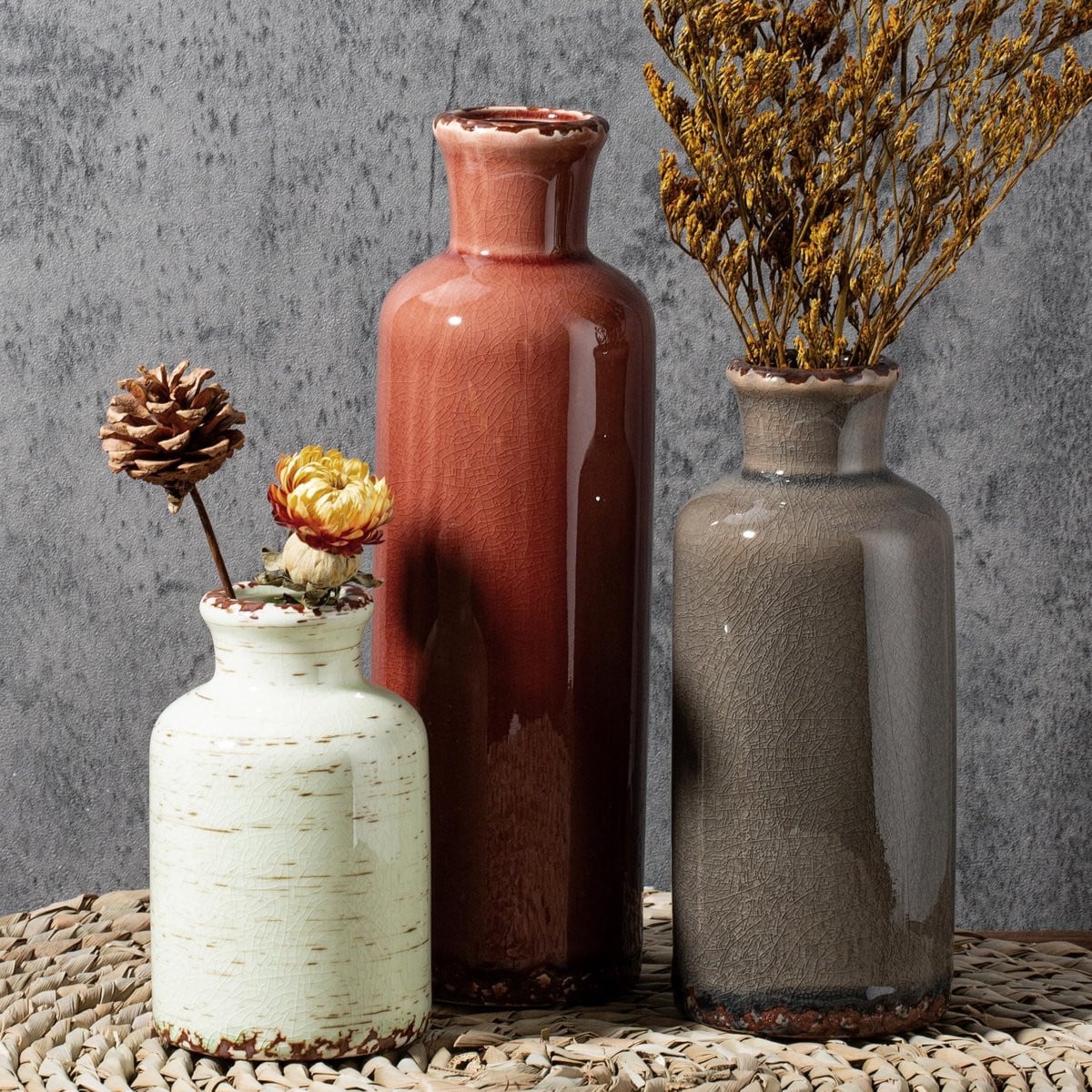 Set van 3 Vintage Keramische Vazen met Bloemendesign