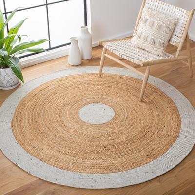 SAFAVIEH Handmade Braided Hvonn Jute Rug