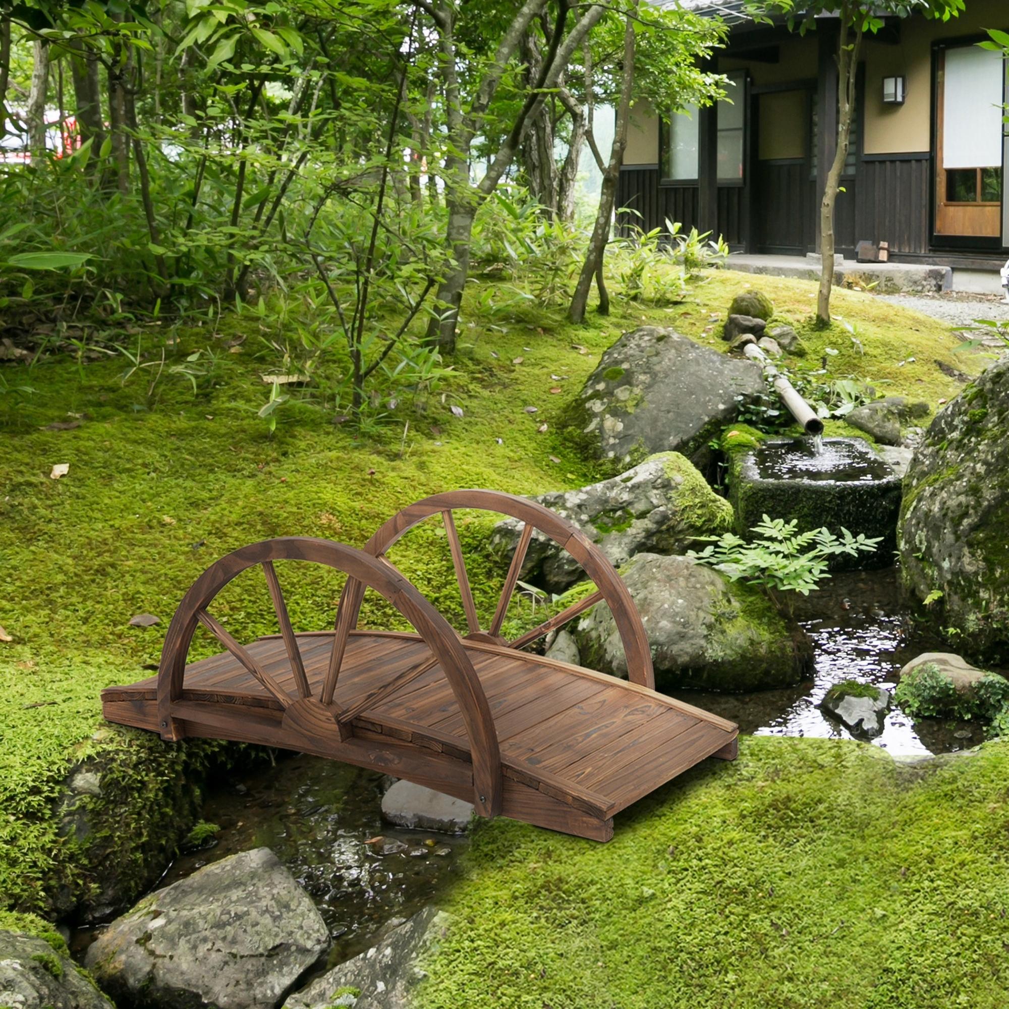 Outsunny Ponte da giardino in legno di abete, ponte in legno con design a ruota, ponte per stagno fino a 150 kg 100 x 50 x 37 cm Verkohlt   Aosom Italy