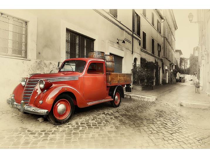 Fototapete PAPERMOON Rotes Auto in altem Foto , bunt, B:5m L:2,8m, Vlies, Tapeten, Fototapete