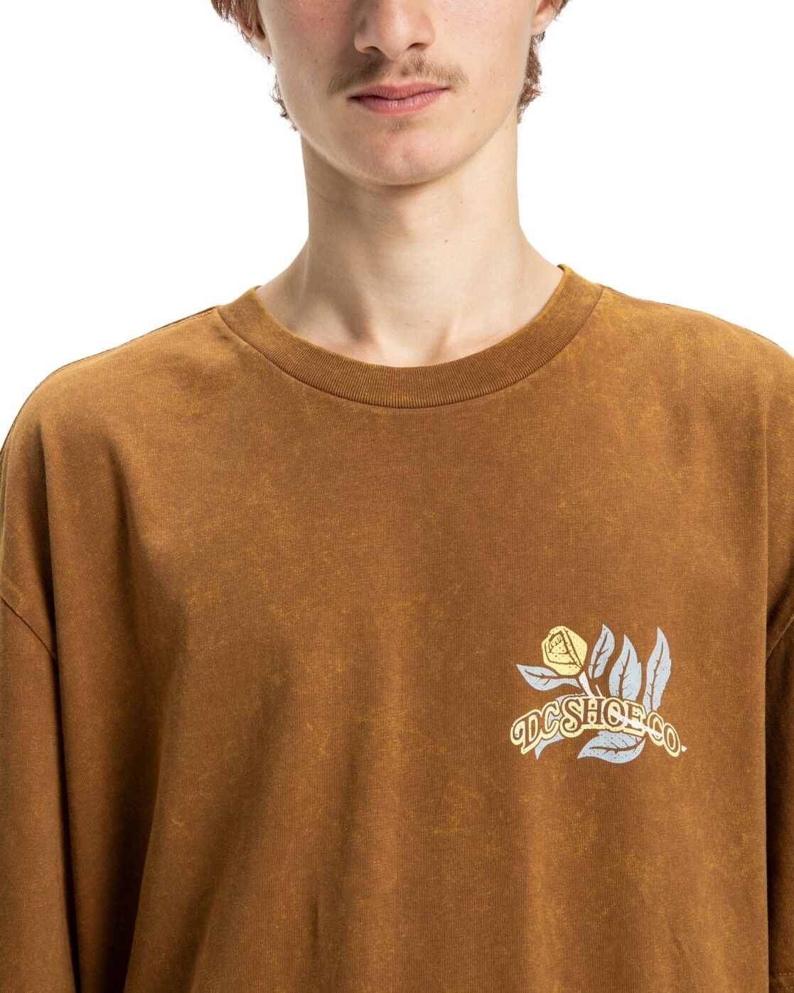 T-Shirt DC SHOES "Outgrow", Herren, Gr. L, braun (toffee), Obermaterial: 75% Baumwolle, 25% Baumwolle., Shirts T-Shirt toffee L