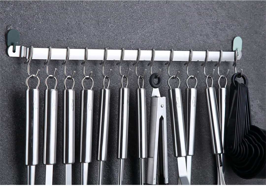Belfry Kitchen Erisnor 38 Utensil Set Silver