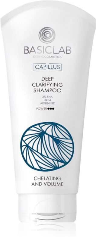 BasicLab Dermocosmetics Capillus shampoing nettoyant en profondeur pour cuir chevelu gras 100 ml