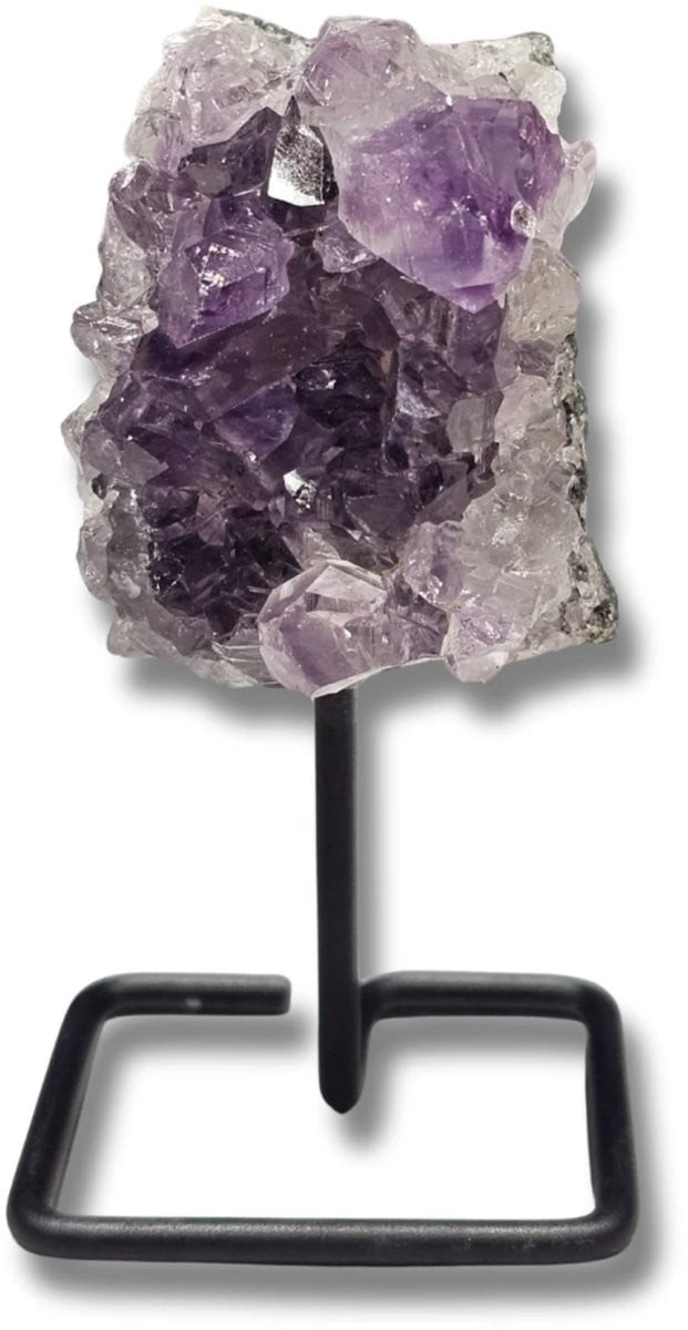 Amethist op metalen standaard voor op tafel