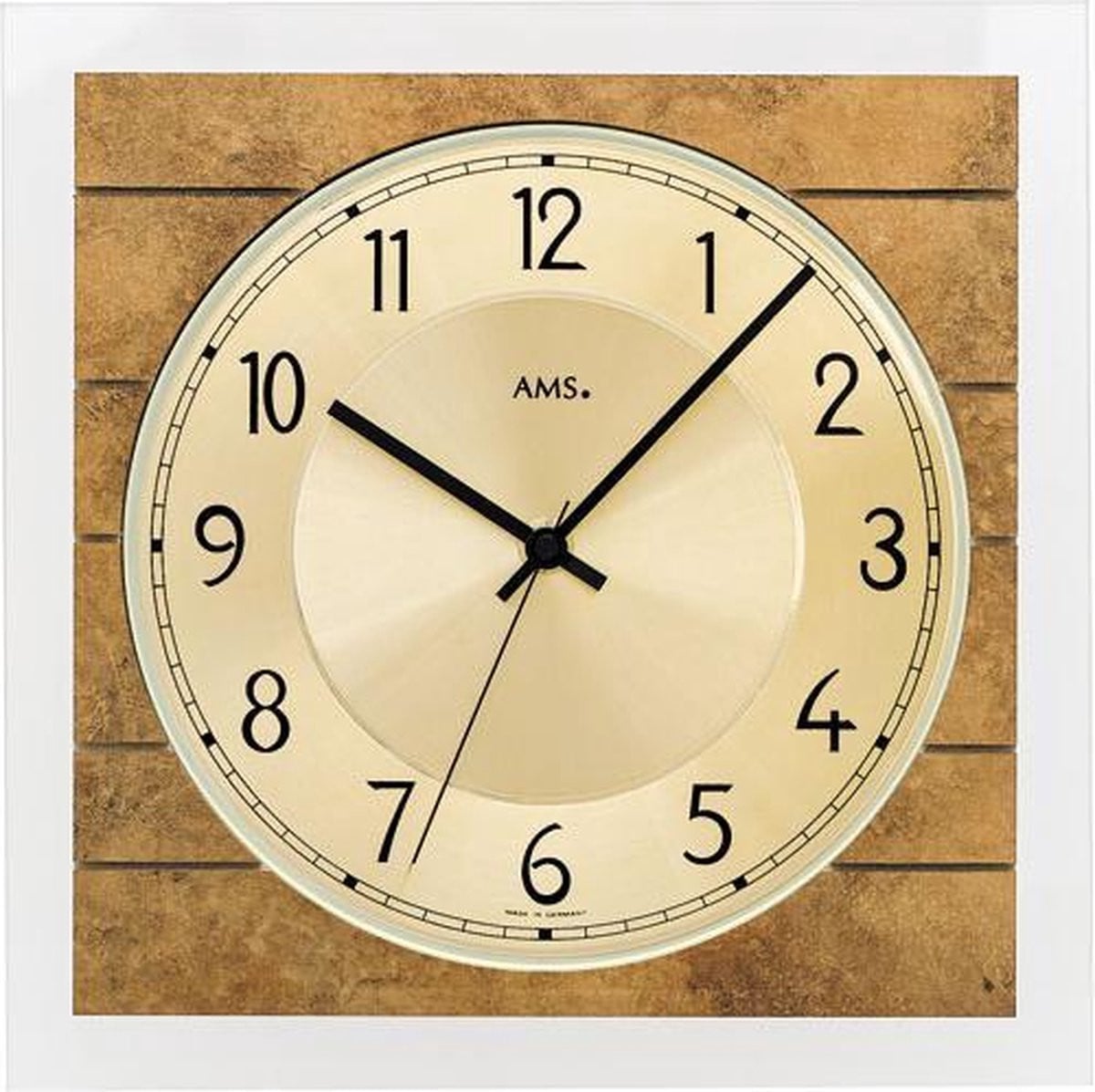 AMS 5563 Radiogestuurde analoge wandklok voor volwassenen