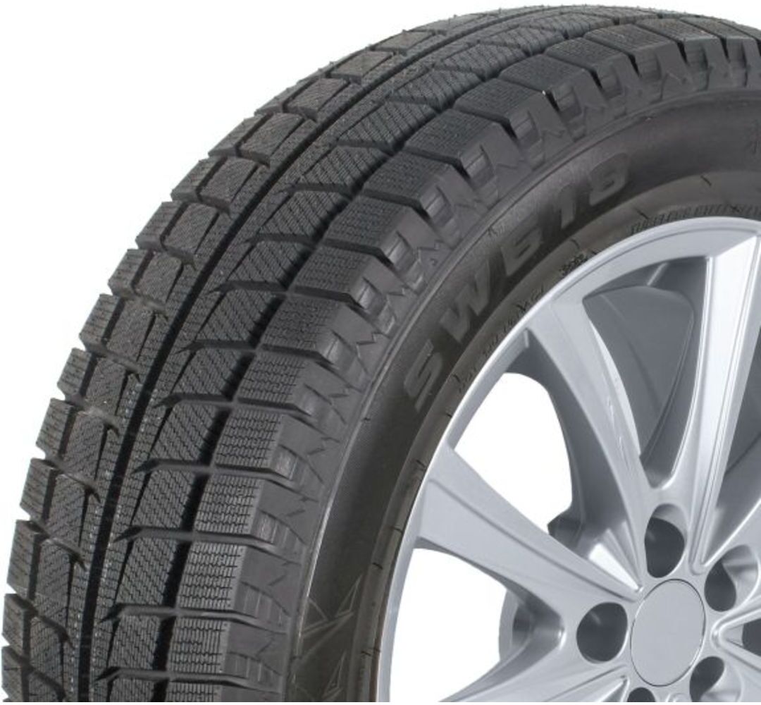 Winterreifen TRAZANO SW618 245/60R18 105H